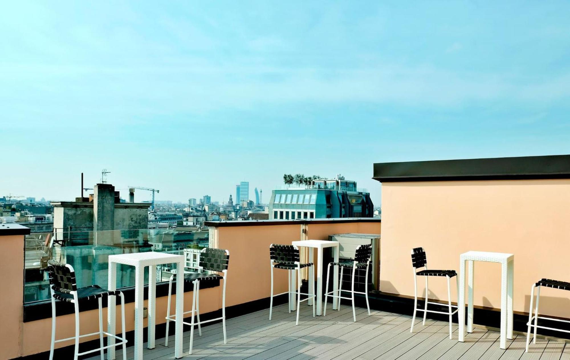 San Babila Central Tower With Panoramic Terrace Overlooking Duomo By Rentopolis 米兰 外观 照片