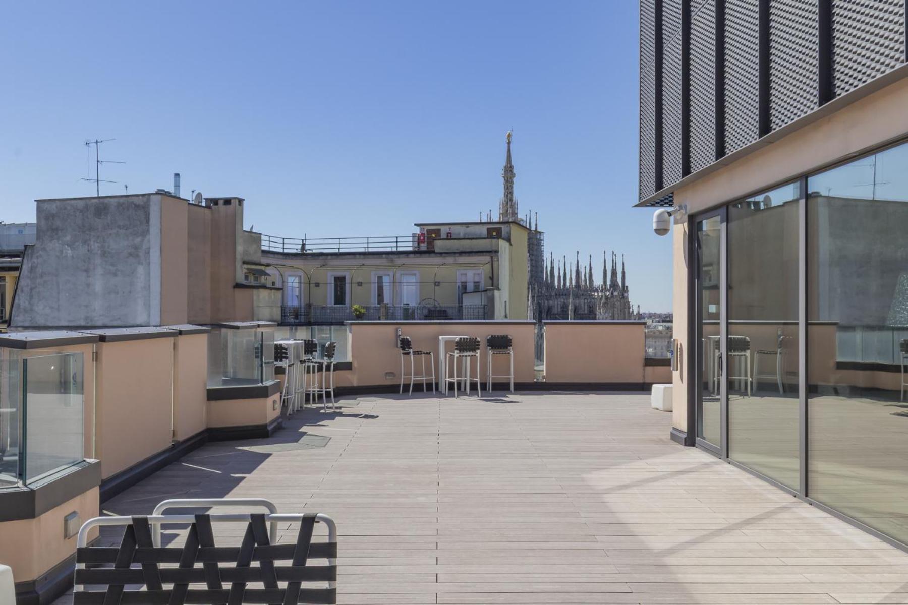 San Babila Central Tower With Panoramic Terrace Overlooking Duomo By Rentopolis 米兰 外观 照片